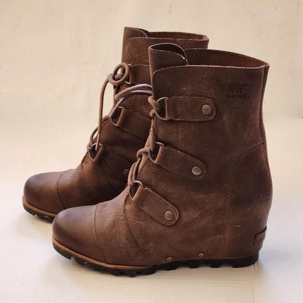 Sorel Women's Joan of Arctic Brown Leather Wedge Lace-Up Boots Size 8